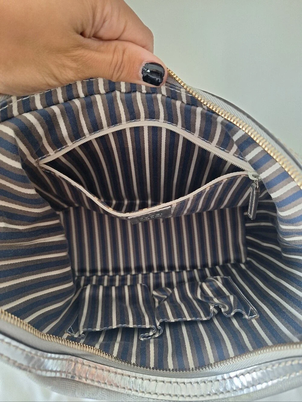 Gucci Metallic Silver Monogram Hobo EUC